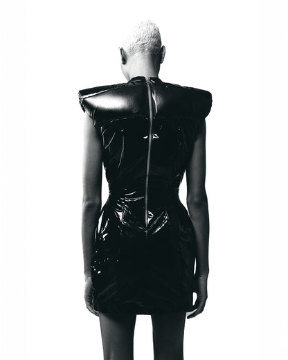 Dress Thunder 雷 zhèn